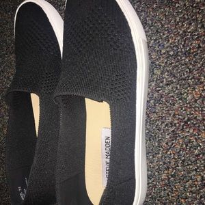 Steve Madden Black Slip Ons